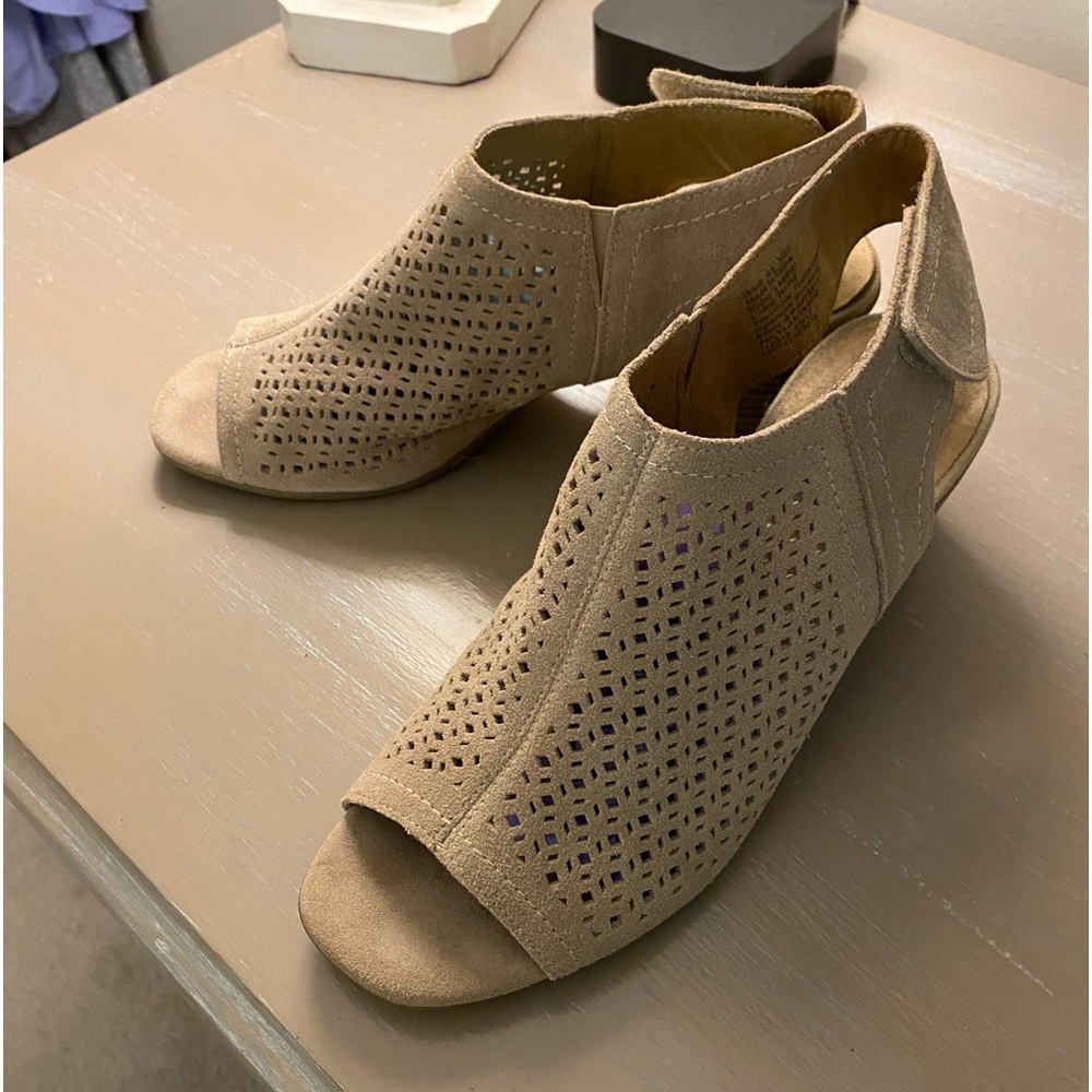 Sonoma Suede Square Toe Sling Back Sandals